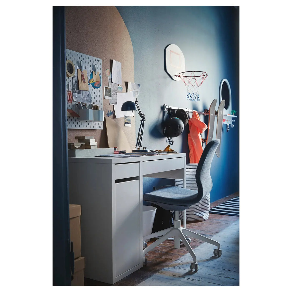IKEA MICKE Desk, white, 105x50 cm
