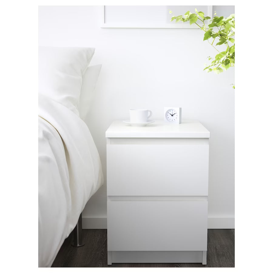 Hemnes white deals nightstand